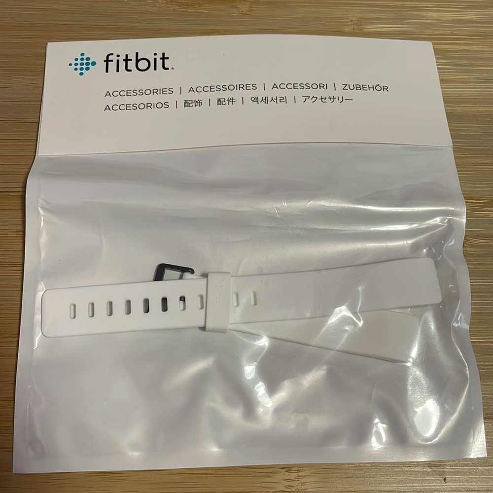 Fitbit Inspire HR white replacement band size large